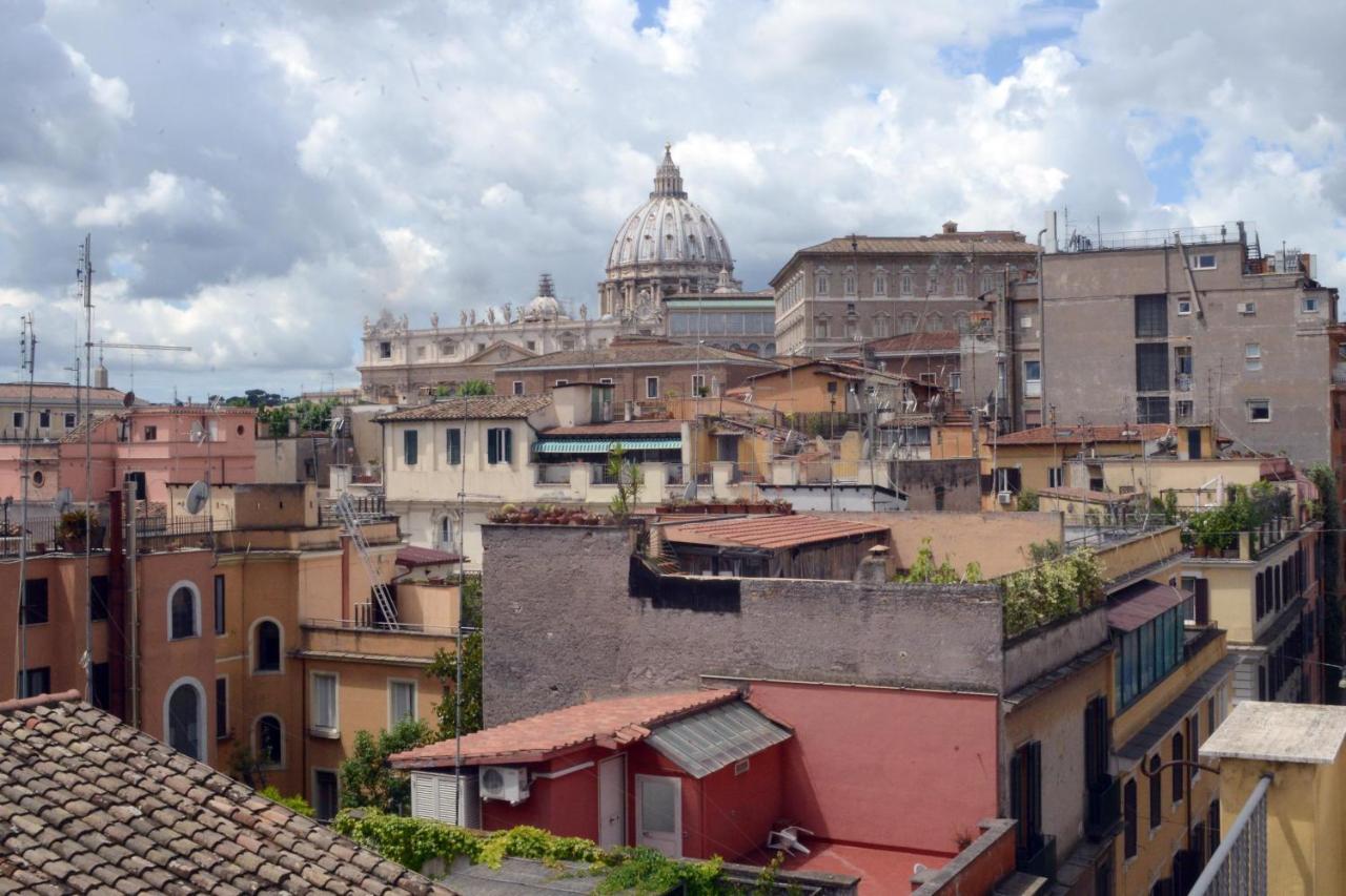 Justa Casa Borgo Vittorio Leilighet Roma Eksteriør bilde